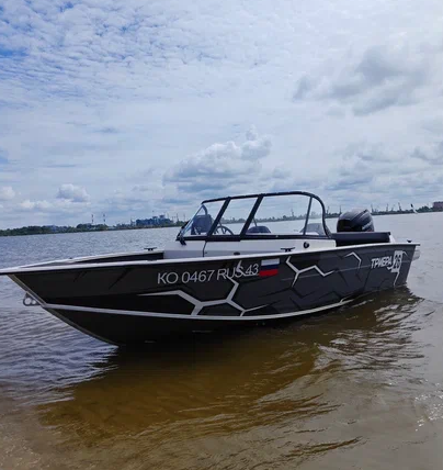 Алюминиевая моторная лодка ТРИЕРА 540 